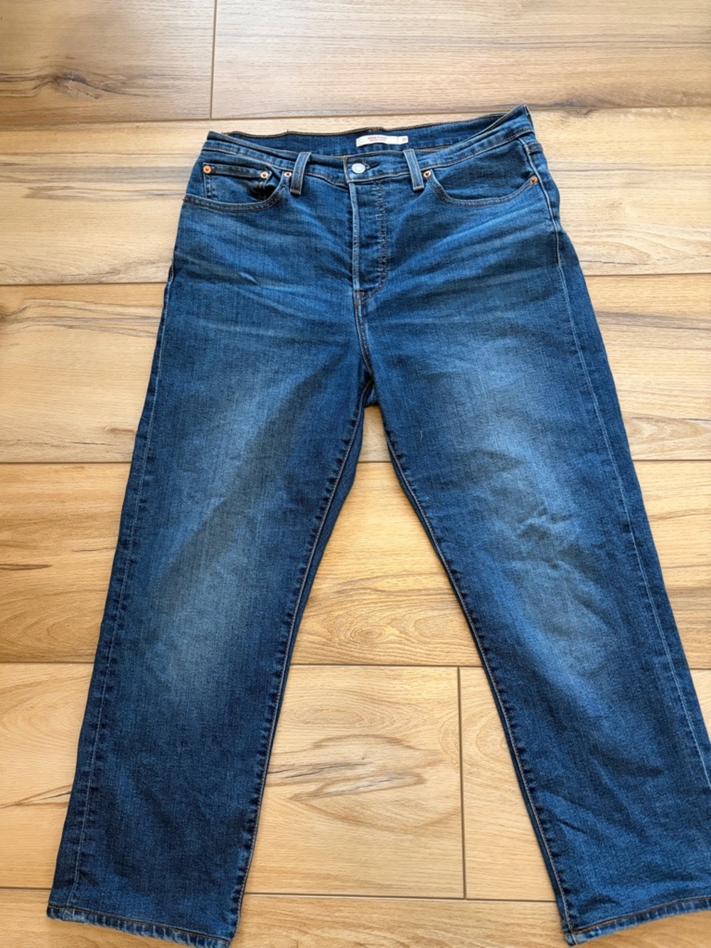 Levi’s Wedgie Size 31 ankle length